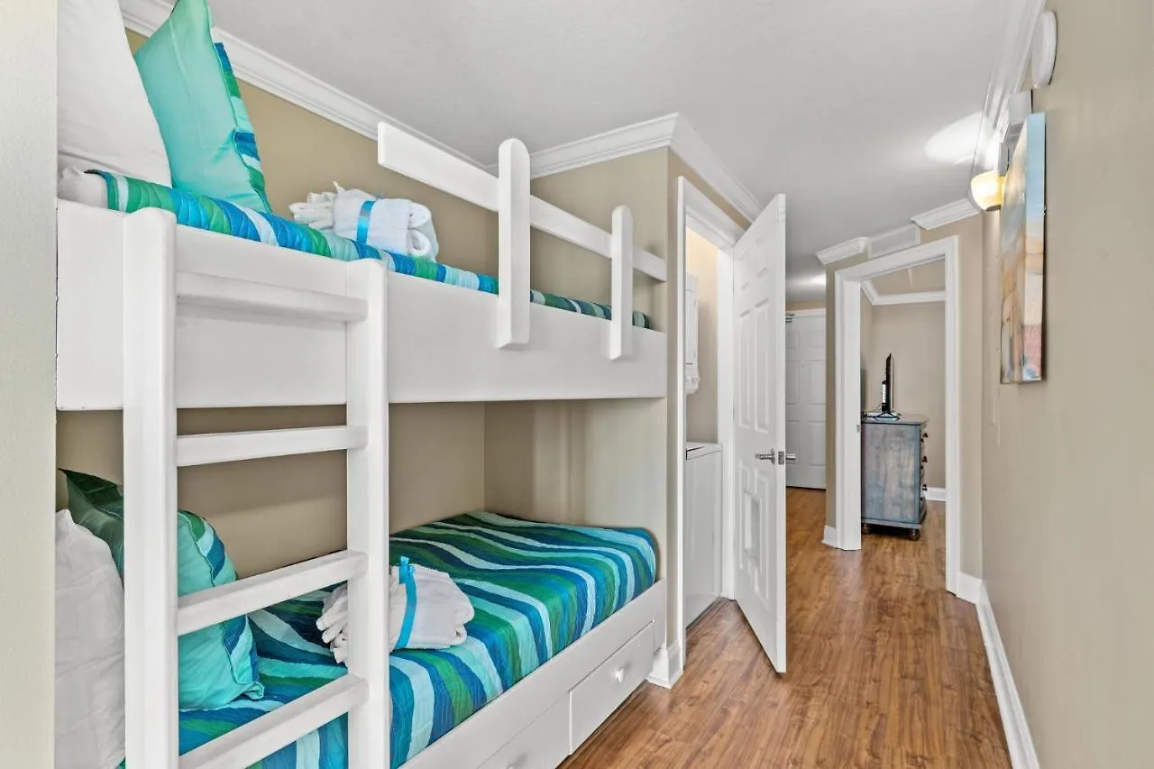 Right Across The Street From Pier Park! 2 Pools Overlooking Gulf!Next To Pier Panama City Beach 0*,