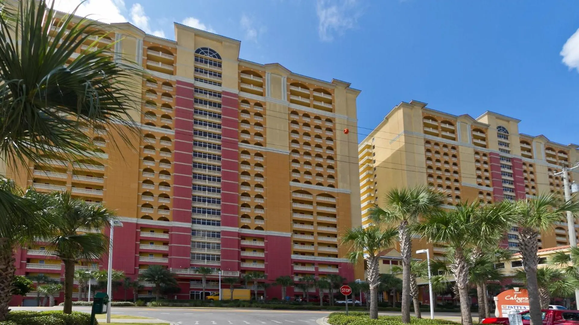 Right Across The Street From Pier Park! 2 Pools Overlooking Gulf!Next To Pier Panama City Beach