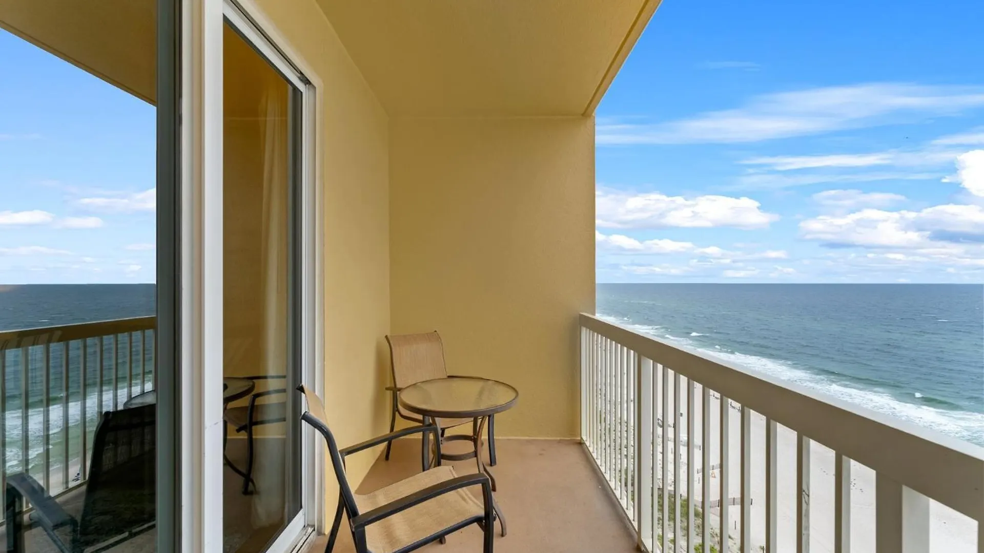 Right Across The Street From Pier Park! 2 Pools Overlooking Gulf!Next To Pier Panama City Beach 0*,  United States